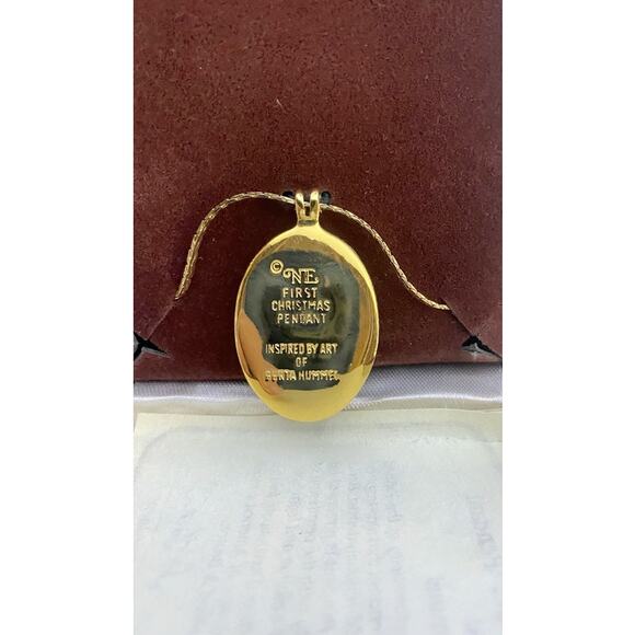 Christmas Angel Hummel First Christmas Pendant Necklace by Reed and Barton NEW - Picture 3 of 9